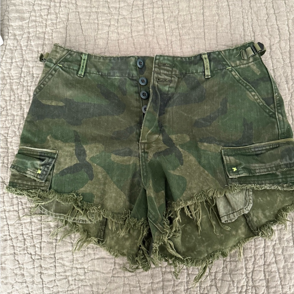 We The Free Green Cargo Shorts Frayed Hem